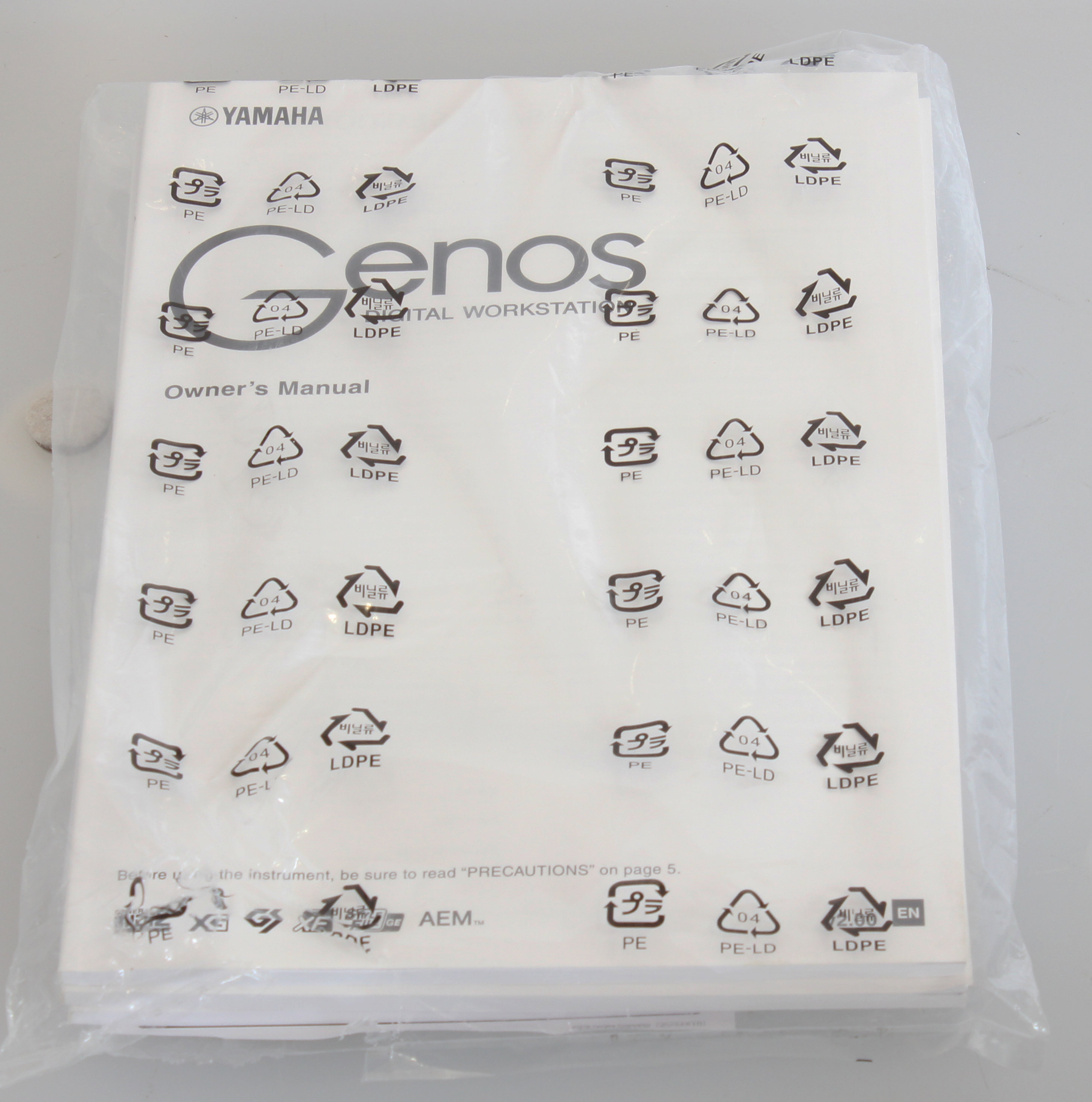 Yamaha Genos 1 gebraucht aus Vermietung   Ser. EECM01195